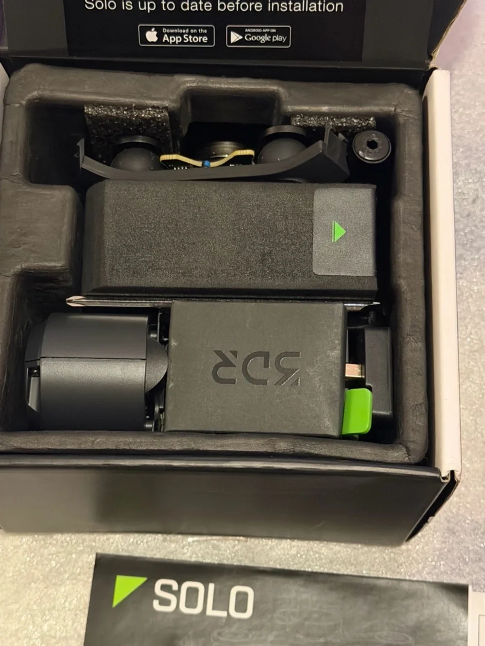 solo The smart Drone Go Pro 3-Axis Gimbal Mount in Black with Green Accent
